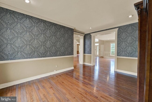 Building Photo - 19 Meadowlark Dr