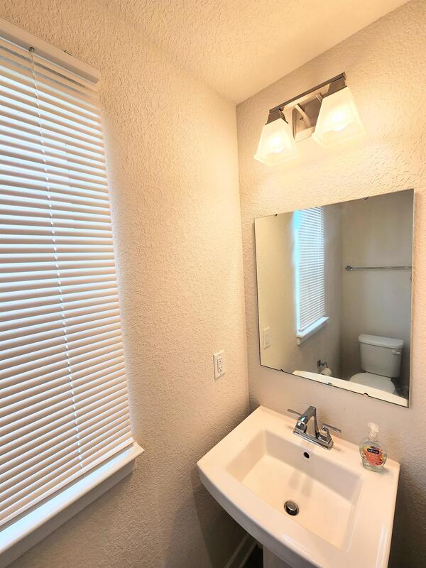 Building Photo - 257 Riley Wy