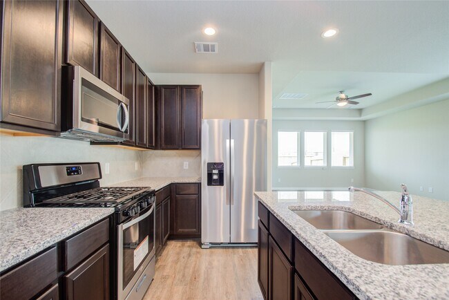 Building Photo - 24718 Signorelli Way
