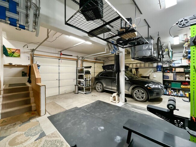 Building Photo - Luxury Home in the woods with unparalleled views! Garage! Pets Negotiable! Hot tub!