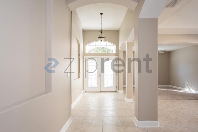 Building Photo - 932 Gallier Pl