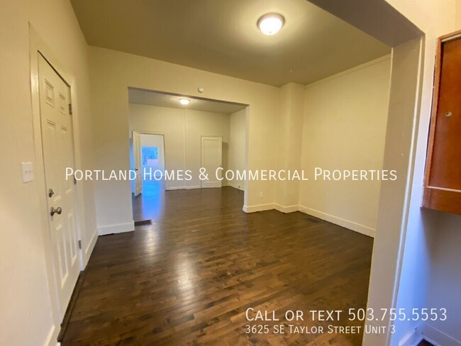 Building Photo - 1 Bedroom, Beautiful Hardwood Floors, Hawt...