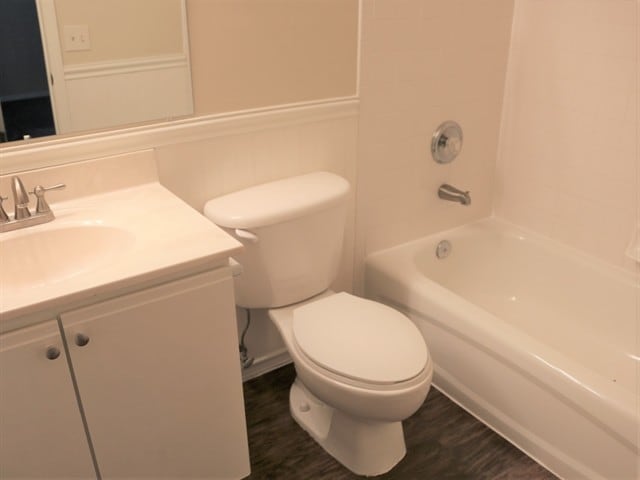 Building Photo - 1462 Meadowlark Ln