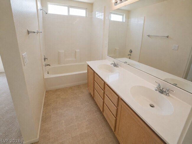 Building Photo - 8101 Kempston Ct
