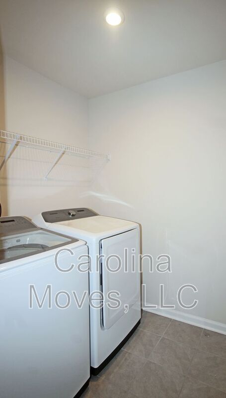 Building Photo - 17 Country Dale Dr