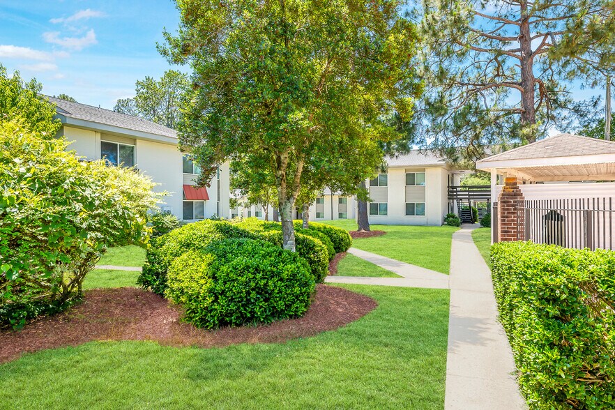 Crossings 501 4230 Garrett Rd Durham NC 27707 Apartment Finder