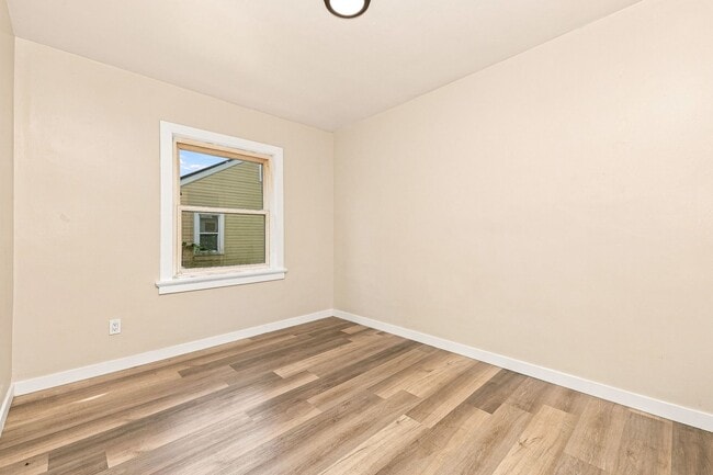 Building Photo - 2902 Whittier Ave
