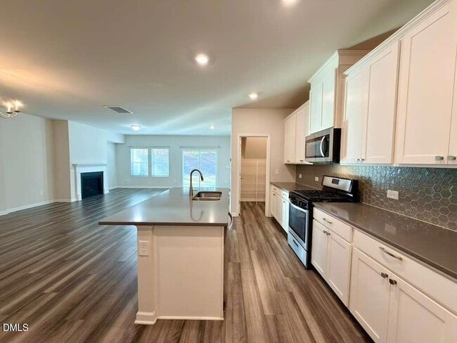 Building Photo - 1152 Chestnut Bluff Run