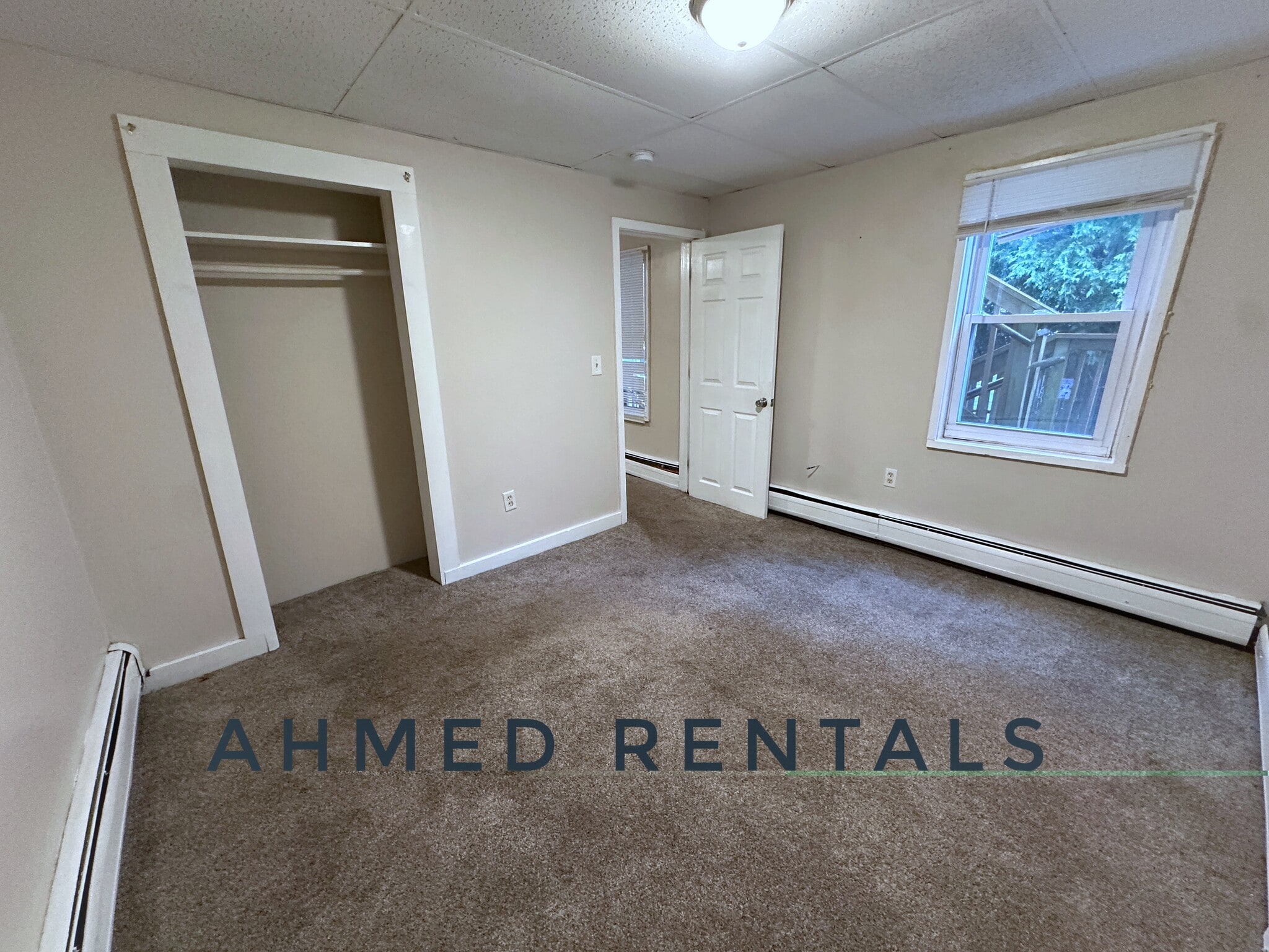 Building Photo - 37 Tate St