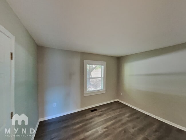 Building Photo - 1509 Whisnant St