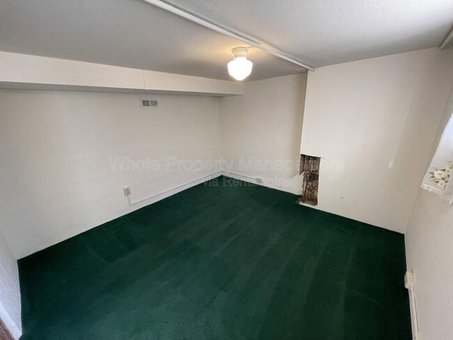Building Photo - 4909 Beach Ct