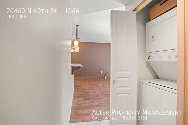 Building Photo - 20660 N 40th St