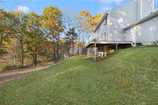 Building Photo - 42 Rollingwood Dr