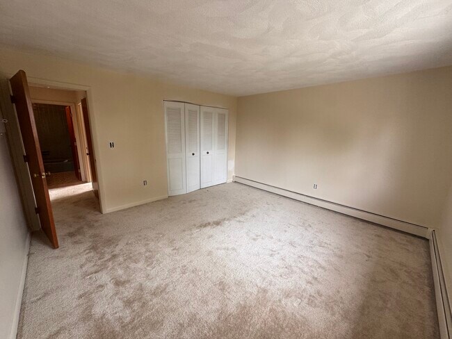 Building Photo - 155 Lexington St