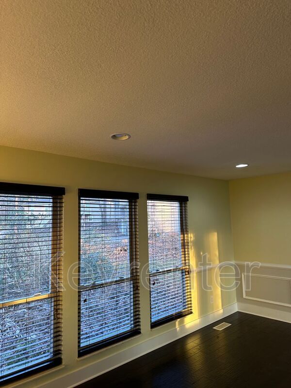 Building Photo - 303 Highstone Ln