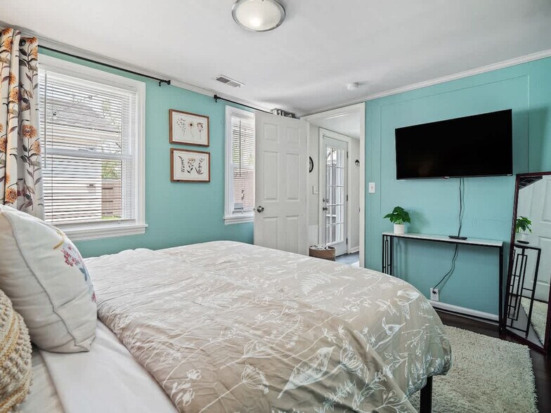 Building Photo - 122 Overlook Rd