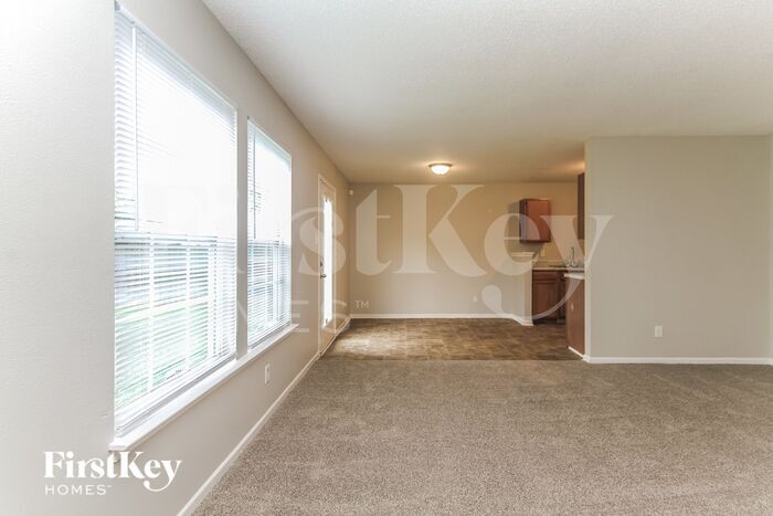Building Photo - 6606 Black Antler Dr