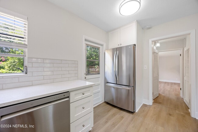 Building Photo - 1871 Arden Way