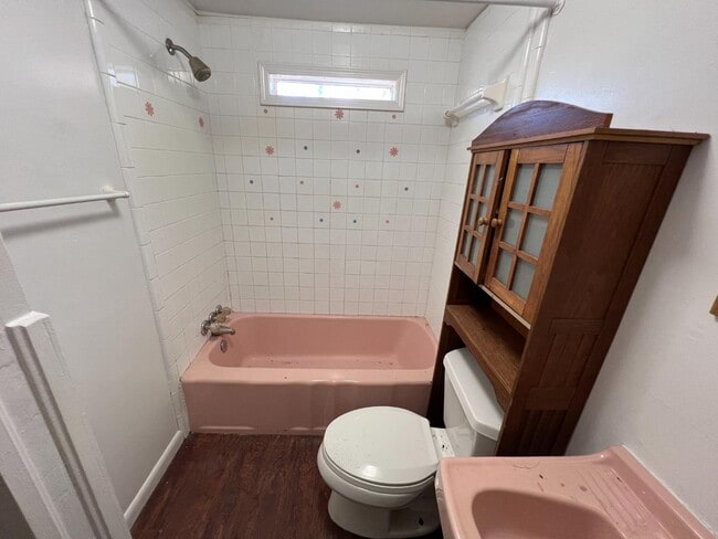 Building Photo - 2430 US Highway 301 N