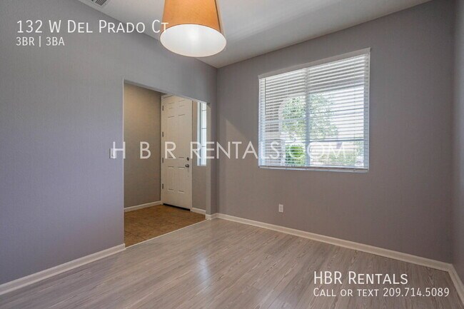 Building Photo - 132 W Del Prado Ct