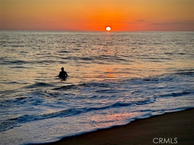 Building Photo - 34 Blue Lagoon