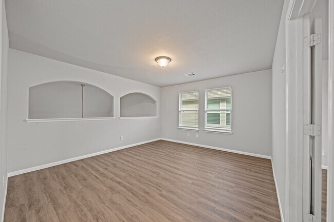 Building Photo - 13826 Andover Park Dr