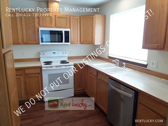 Building Photo - 1512 S Puget Dr