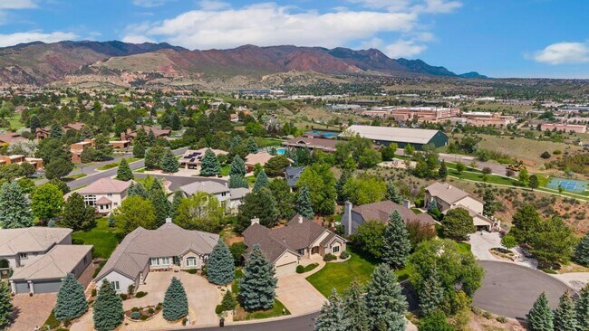 Building Photo - 3830 Brushland Ct