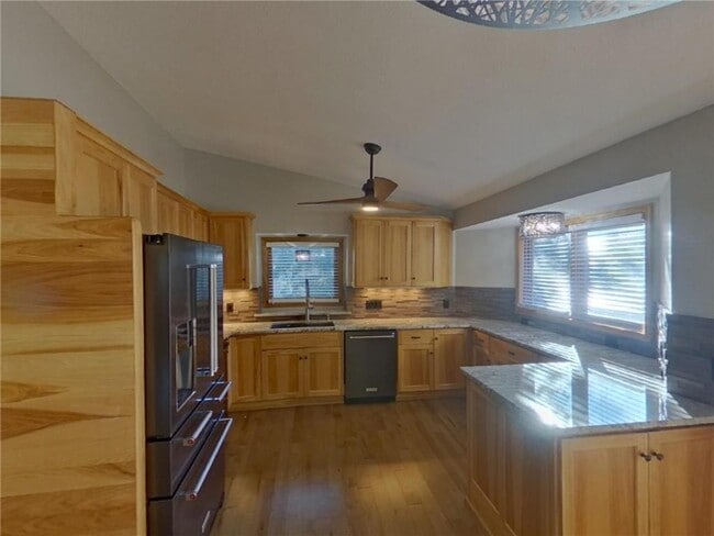 Building Photo - 10430 163rd St W