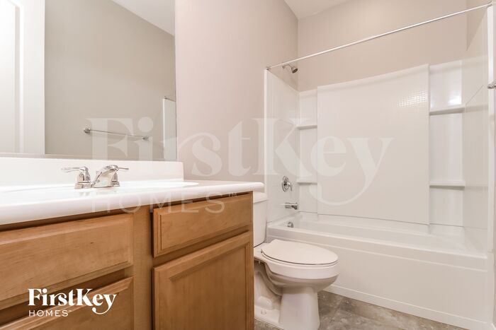 Building Photo - 5178 N 188th Ln