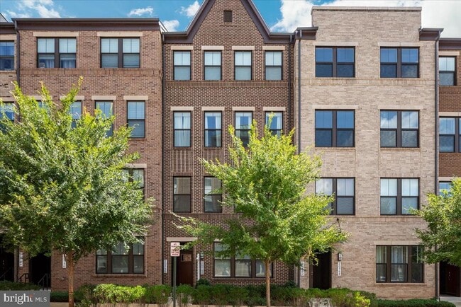 Building Photo - 20760 Wood Quay Dr