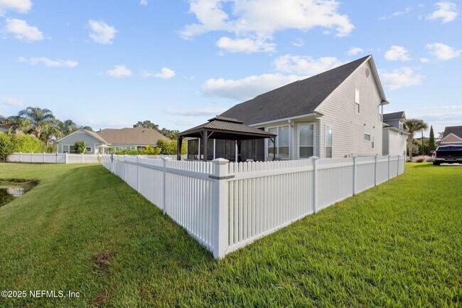 Building Photo - 1842 Paradise Moorings Blvd