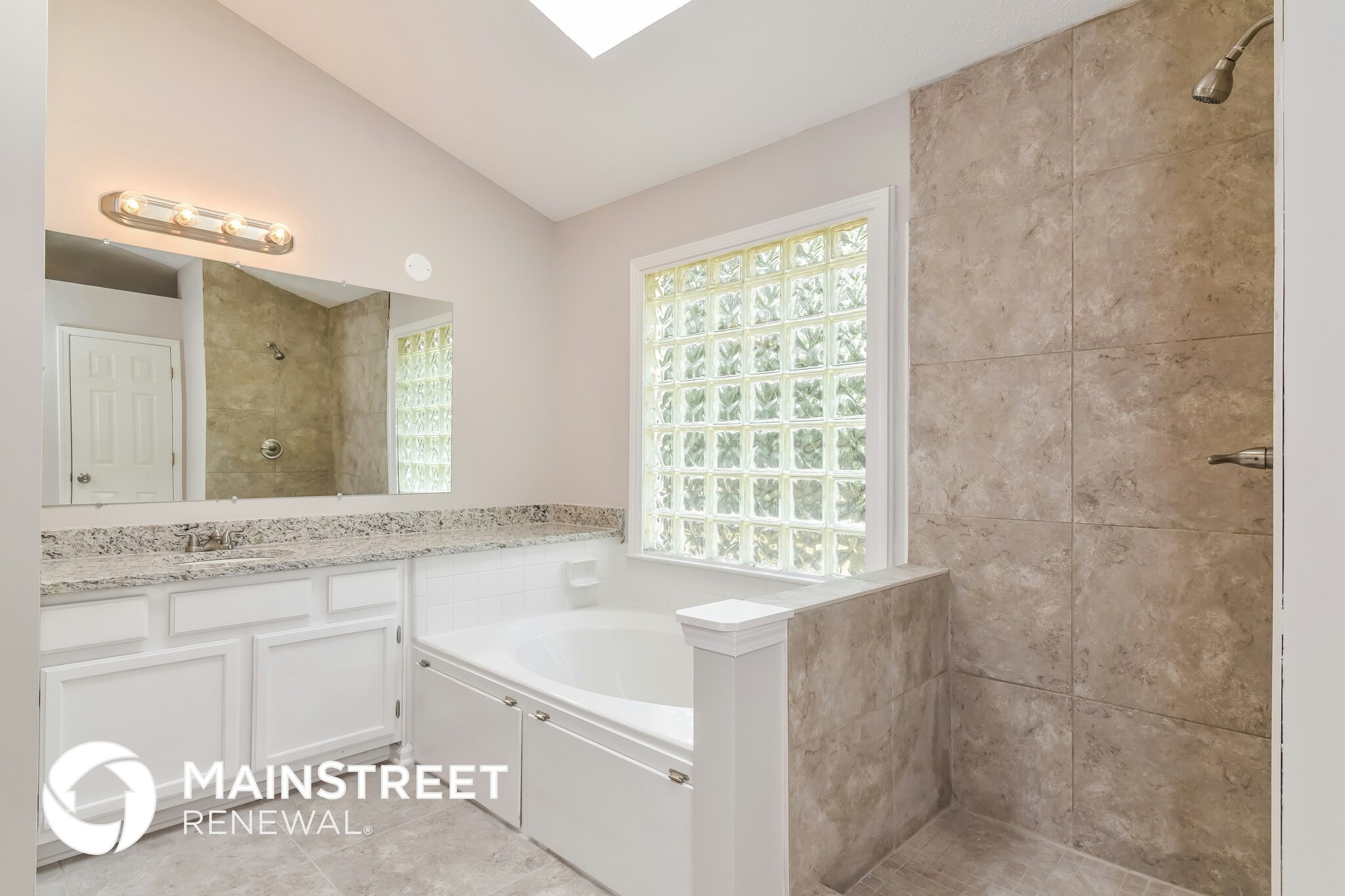 Building Photo - 2935 Emerson Lake Dr