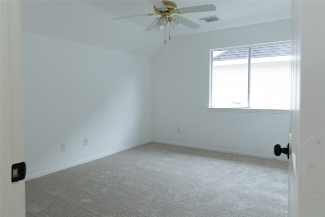 Building Photo - 4619 Zachary Ln