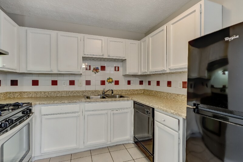 Building Photo - 4281 Grogan St