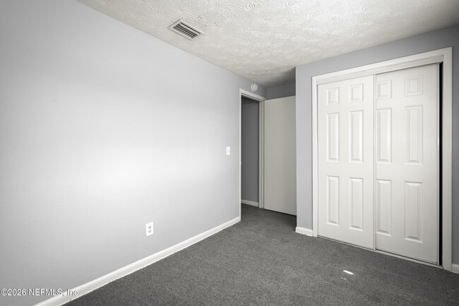 Building Photo - 5153 Seaboard Ave