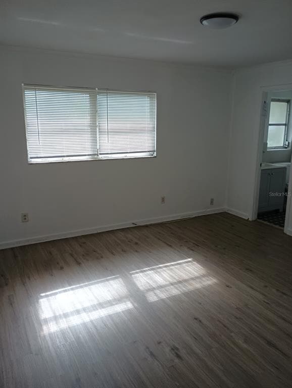 Building Photo - 1320 Pleasant Pl