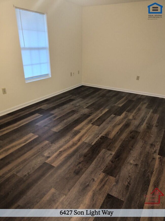 Building Photo - 6427 Son Light Way