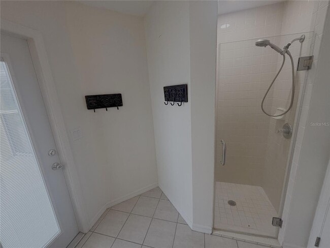 Building Photo - 11435 SW 140th Ave