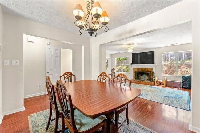 Building Photo - 4295 Cabretta Dr