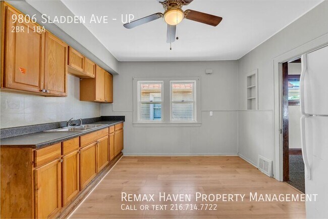 Building Photo - 9806 Sladden Ave