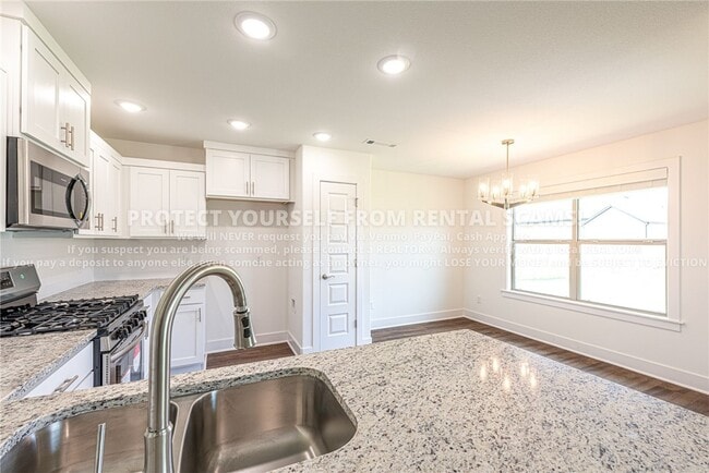 Building Photo - 238 Pennsylvania Ave