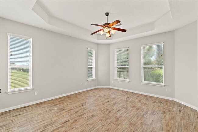 Building Photo - 521 Ironwood Forest Dr