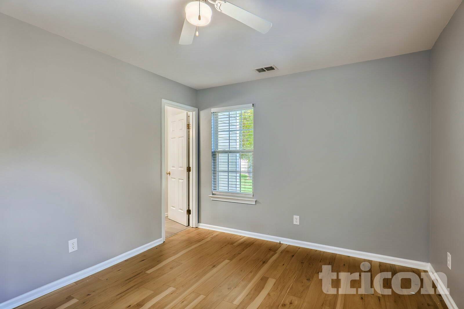 Building Photo - 149 Red Tip Ln