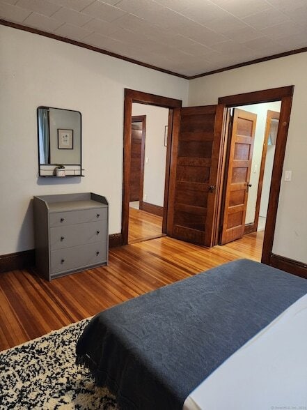 Building Photo - 458 Hillside Ave