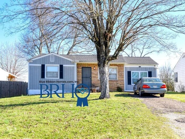 Primary Photo - 3236 Sunset Ave