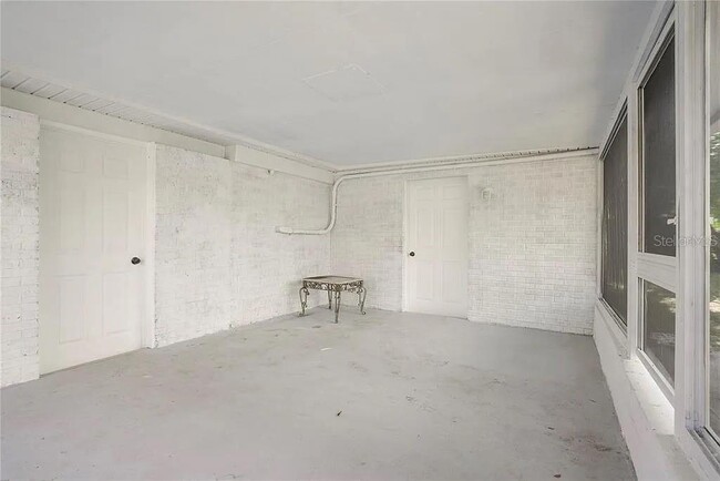 Building Photo - 6817 Larmon St