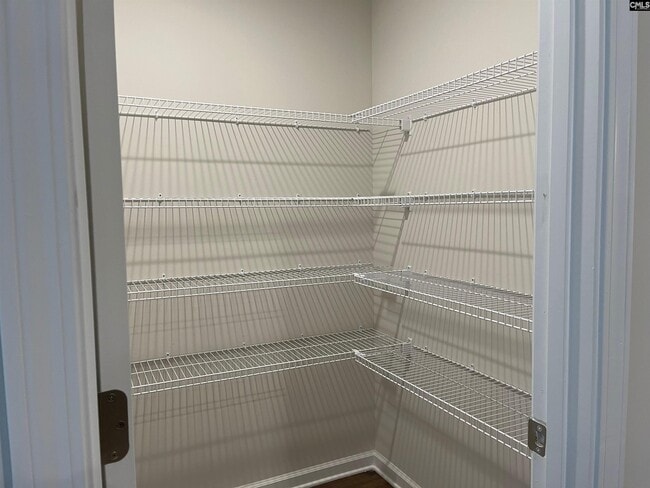 Building Photo - 304 Jubilee Clock Dr