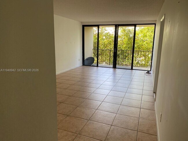 Building Photo - 1470 NE 123rd St