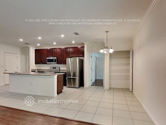 Building Photo - 4415 Reisswood Lp